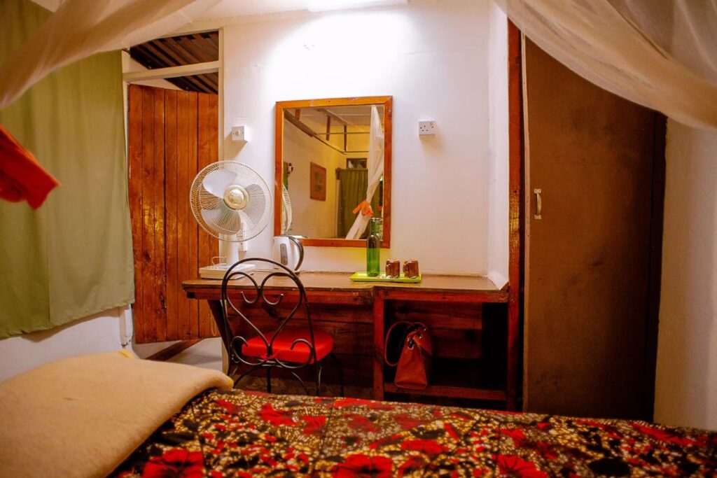 outpost lodge arusha