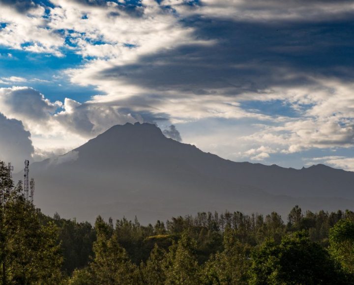 Mount Meru (2)